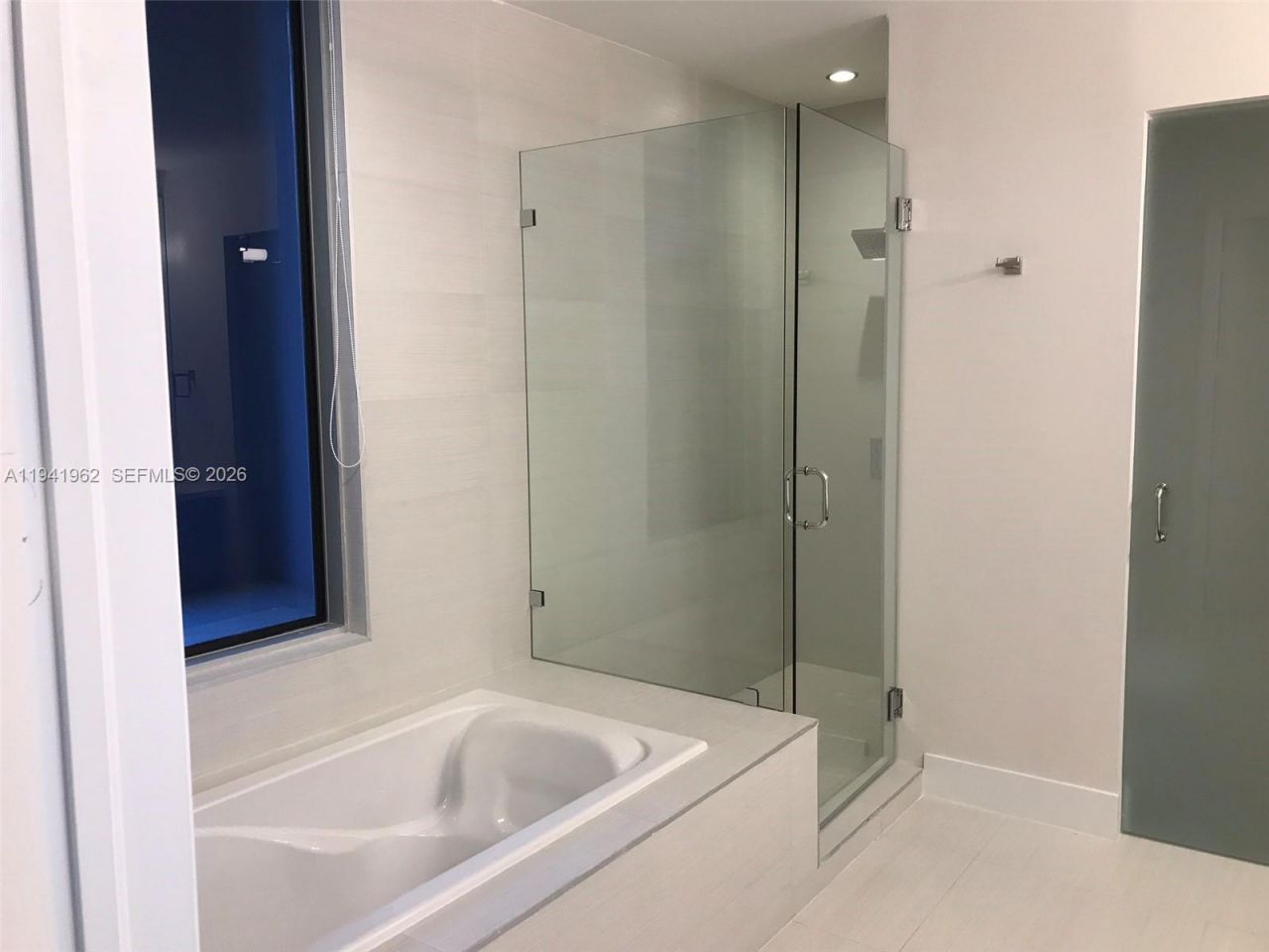 1010 SW 2nd Ave, Unit 506, Miami, FL 33130 Photo