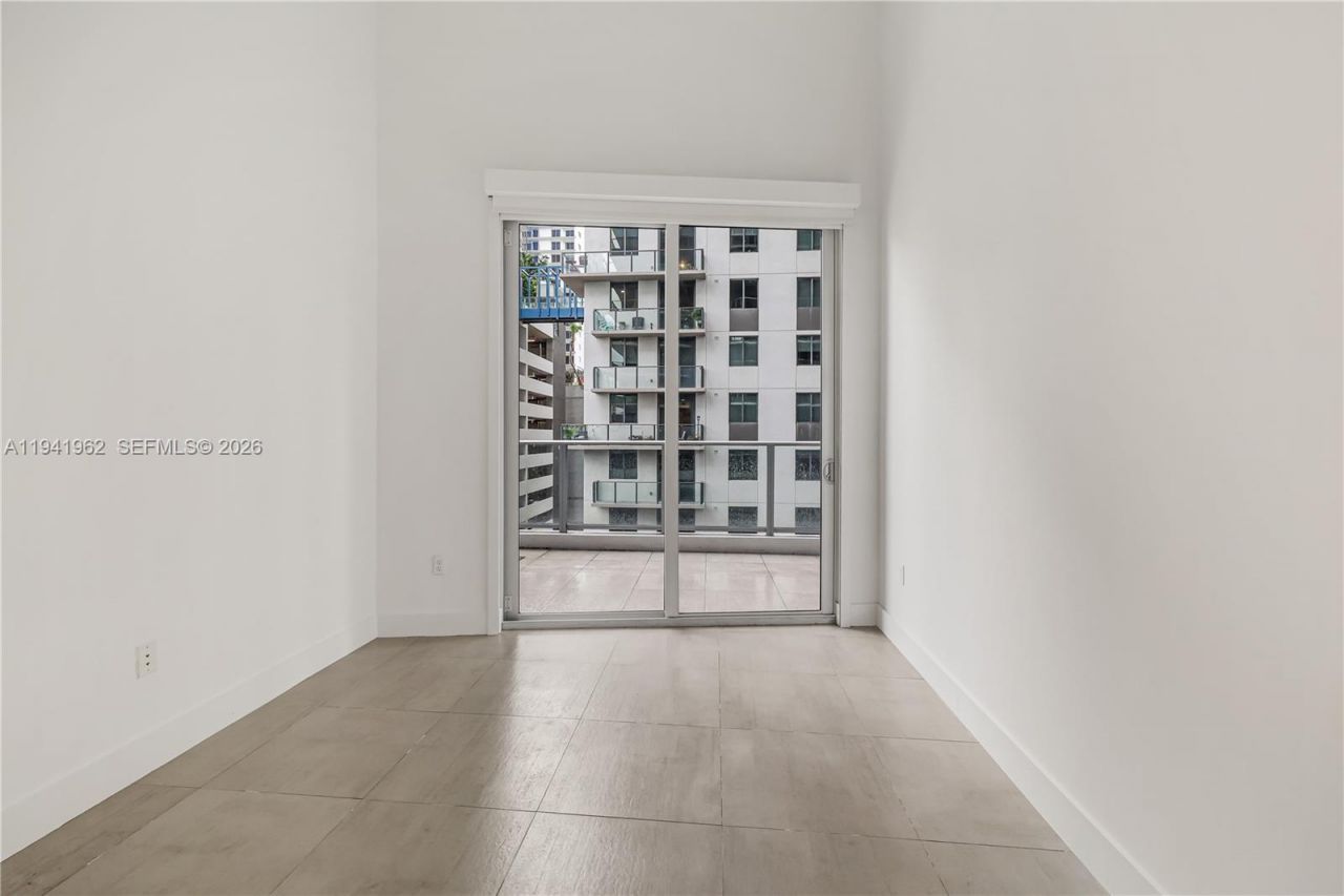 1010 SW 2nd Ave, Unit 506, Miami, FL 33130 Photo
