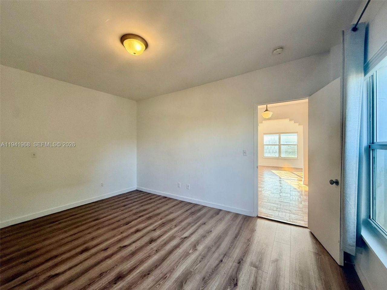 4035 N Meridian Ave, Unit 302, Miami Beach, FL 33140 Photo