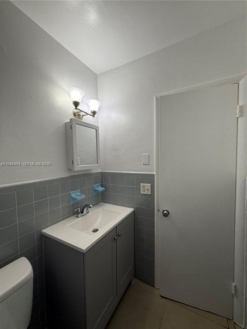 2915 Plunkett St , Unit 12A, Hollywood, FL 33020 Photo