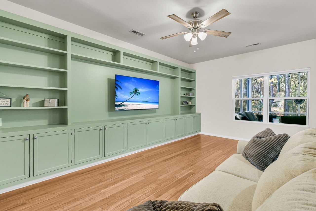 1026 Bennington Drive Photo 13