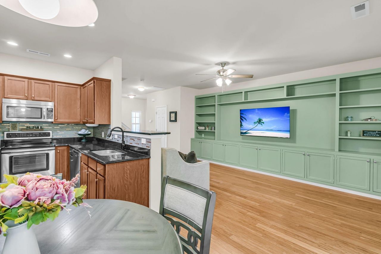 1026 Bennington Drive Photo 14