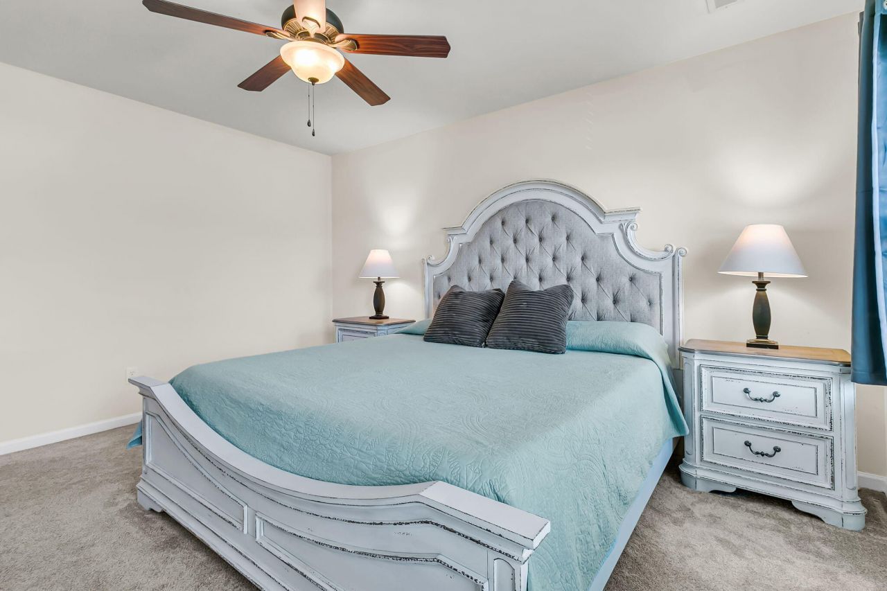 1026 Bennington Drive Photo 22