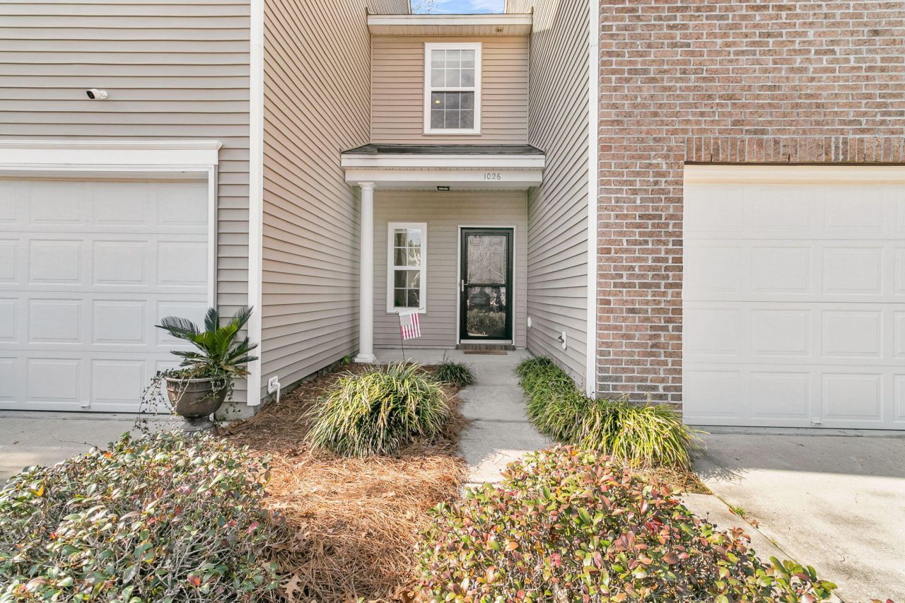 1026 Bennington Drive Photo 8