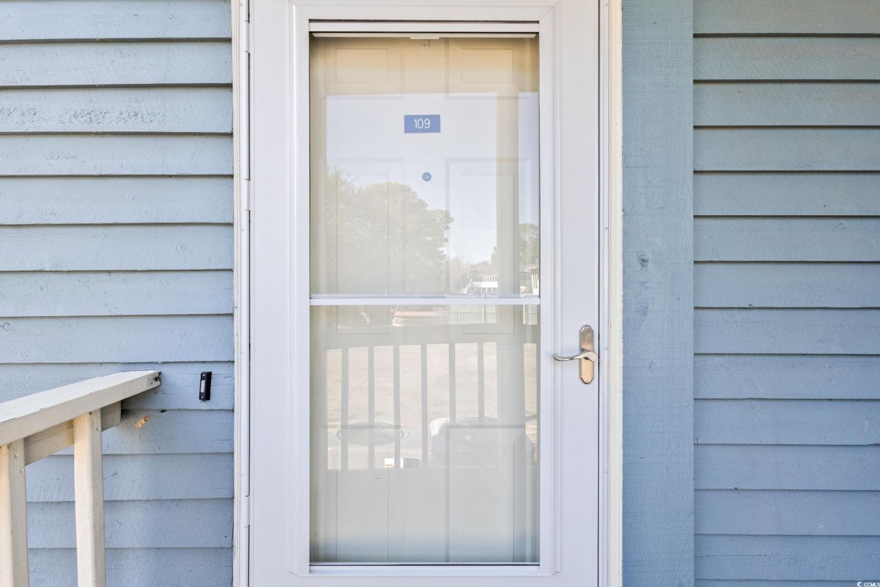 4015 Fairway Dr. Photo 8