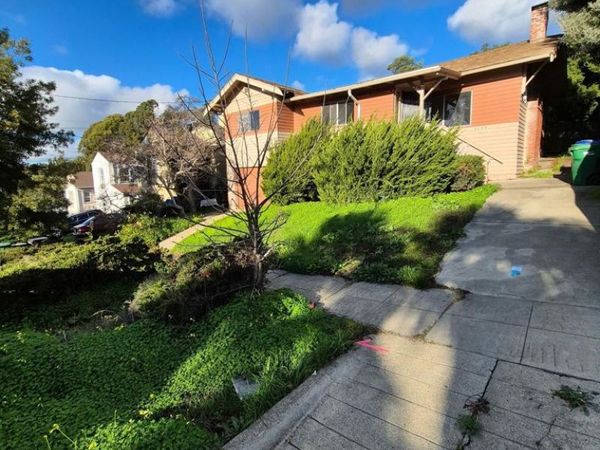 6054 Outlook Ave, Oakland, CA 94605