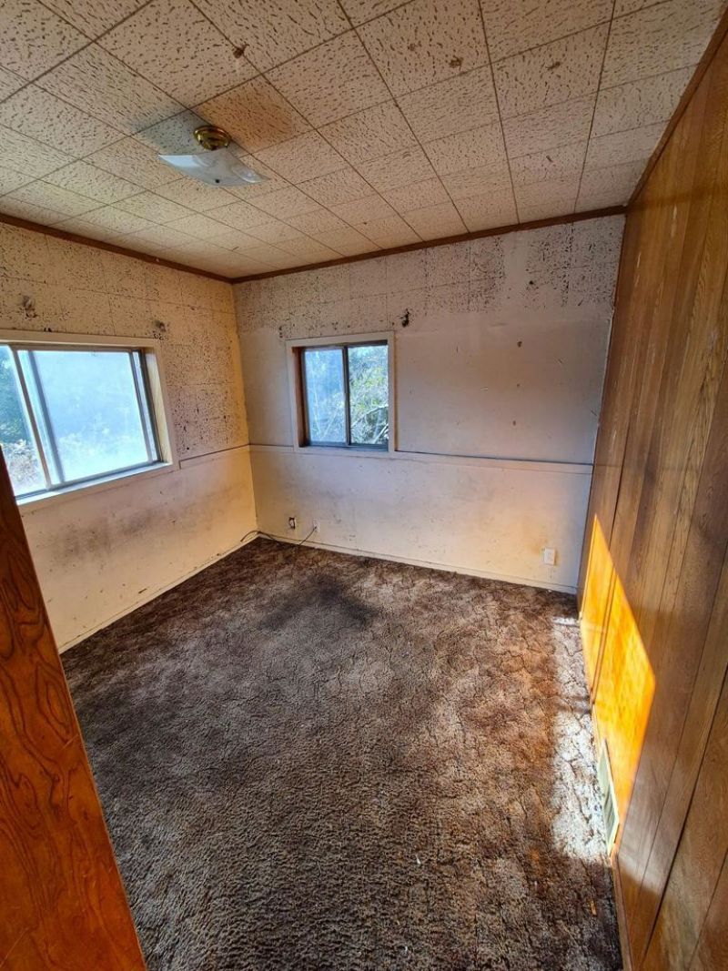 6054 Outlook Ave, Oakland, CA 94605 Main Photo