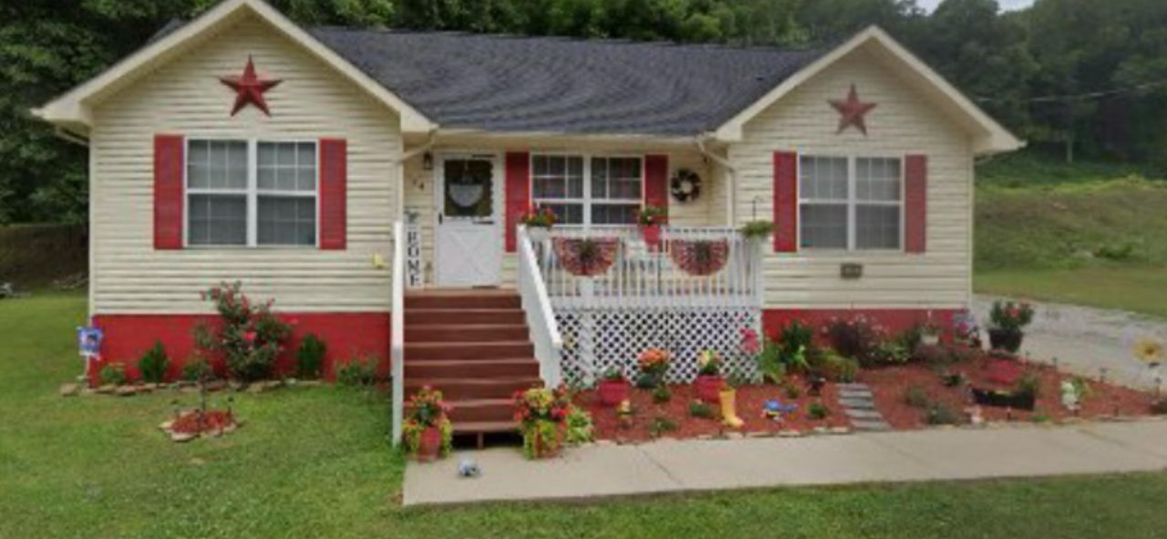 124 Fordson Lane, Wallins, KY 40873 Main Photo