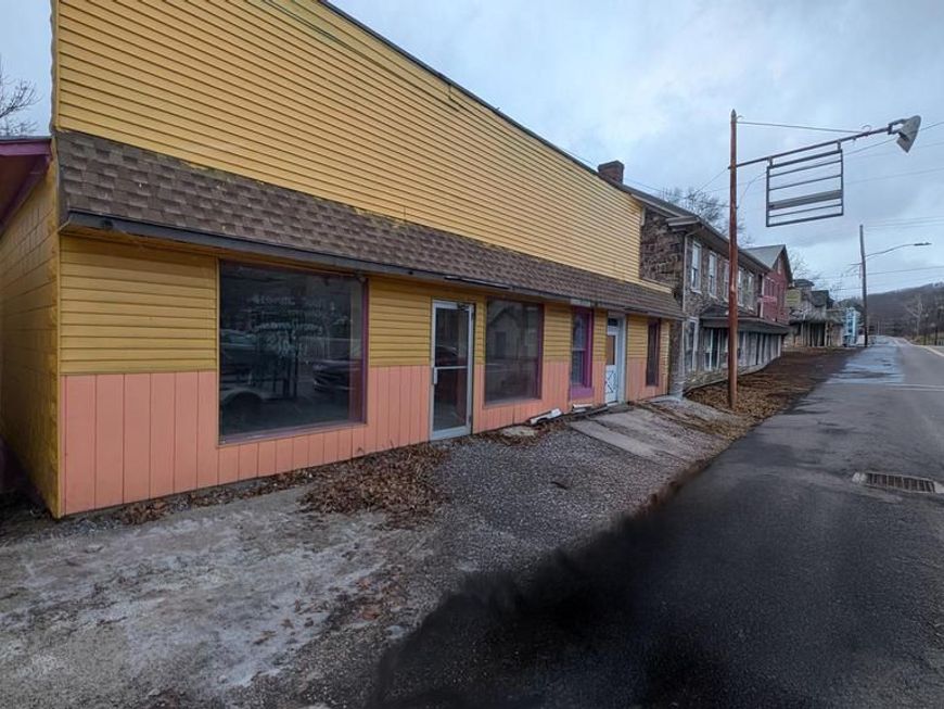 39 N Market Street, Millerstown, PA 17062 Main Photo