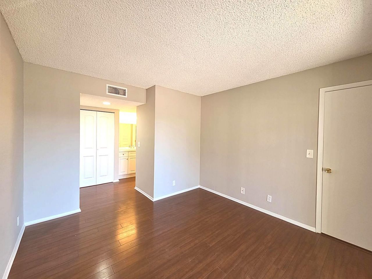 1524 SE Royal Green Circle, Unit Q-202, Port Saint Lucie, FL 34952 Photo