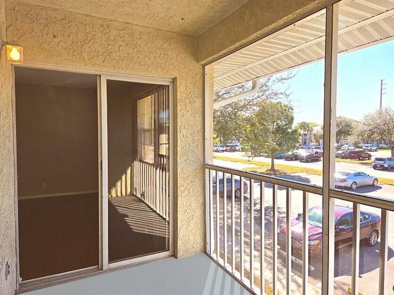 1524 SE Royal Green Circle, Unit Q-202, Port Saint Lucie, FL 34952 Photo