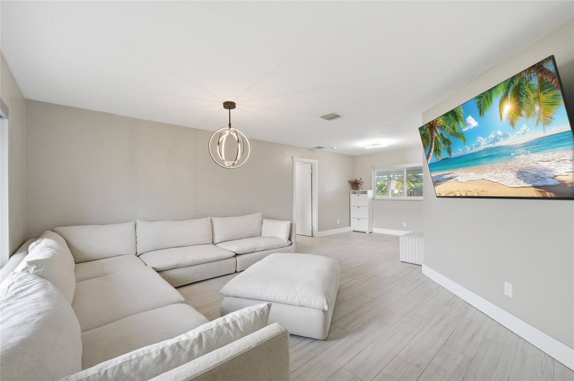 8340 SW 27th Place, Davie, FL 33328 Photo