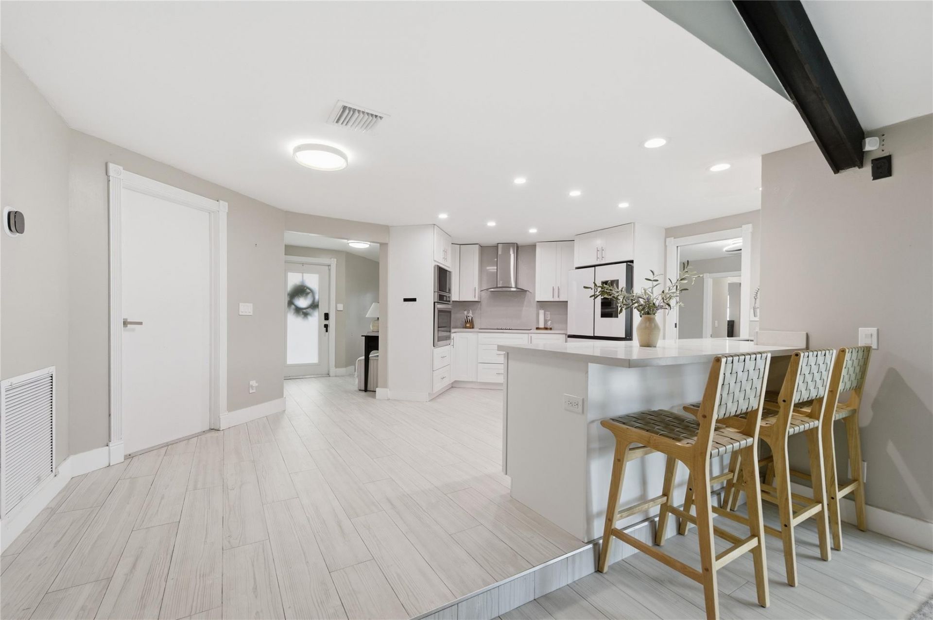 8340 SW 27th Place, Davie, FL 33328 Photo