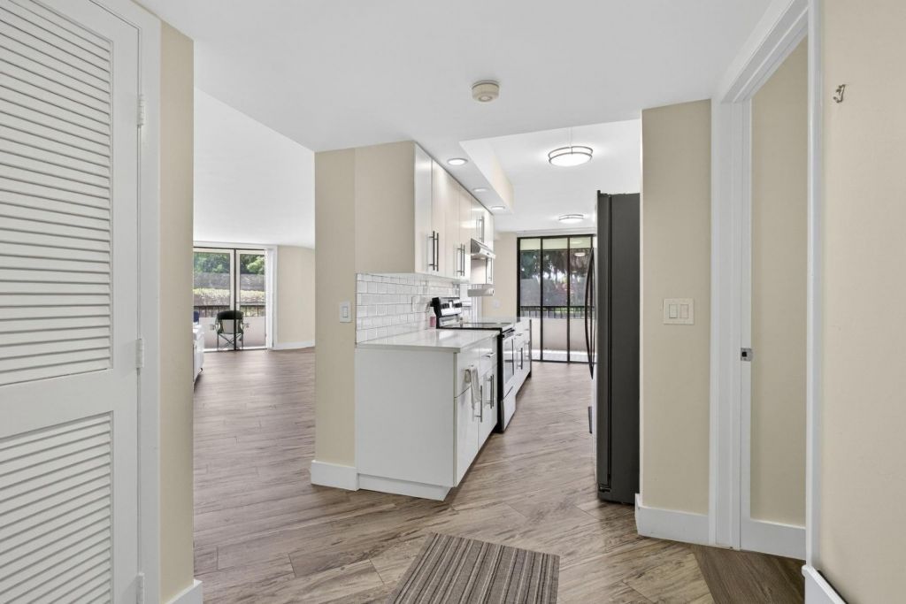 4770 Fountains Drive, Unit 104, Lake Worth, FL 33467 Photo