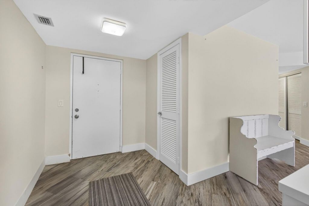 4770 Fountains Drive, Unit 104, Lake Worth, FL 33467 Photo