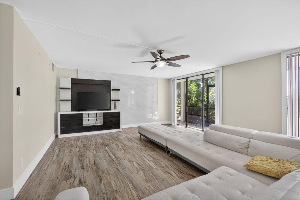 4770 Fountains Drive, Unit 104, Lake Worth, FL 33467 Photo