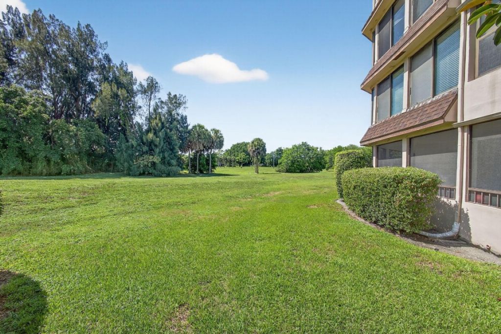 4770 Fountains Drive, Unit 104, Lake Worth, FL 33467 Photo