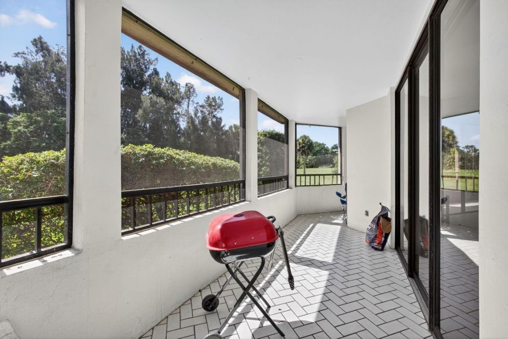 4770 Fountains Drive, Unit 104, Lake Worth, FL 33467 Photo