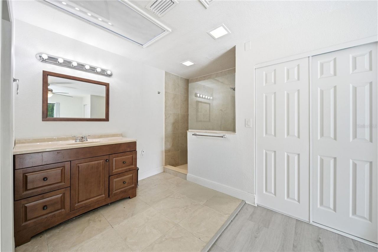 4988 Clarcona Ocoee Road, Orlando, FL 32810 Photo