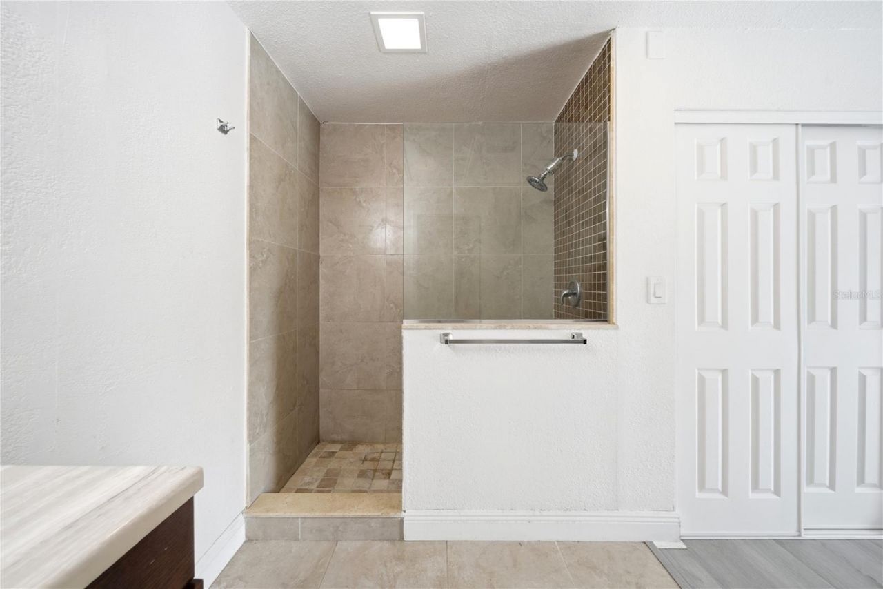 4988 Clarcona Ocoee Road, Orlando, FL 32810 Photo