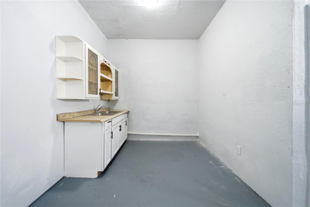 4988 Clarcona Ocoee Road, Orlando, FL 32810 Photo