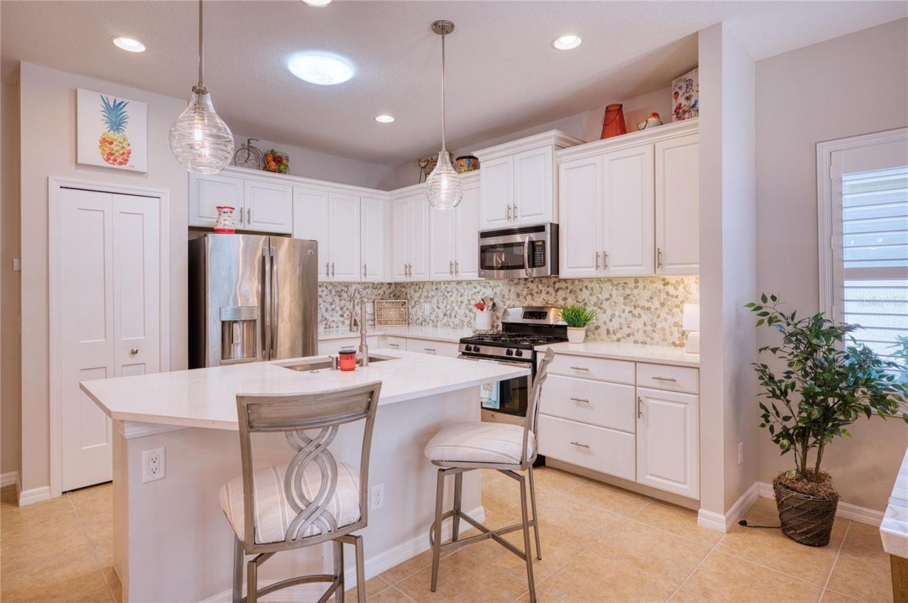 4882 Maymont Park Circle, Bradenton, FL 34203 Photo