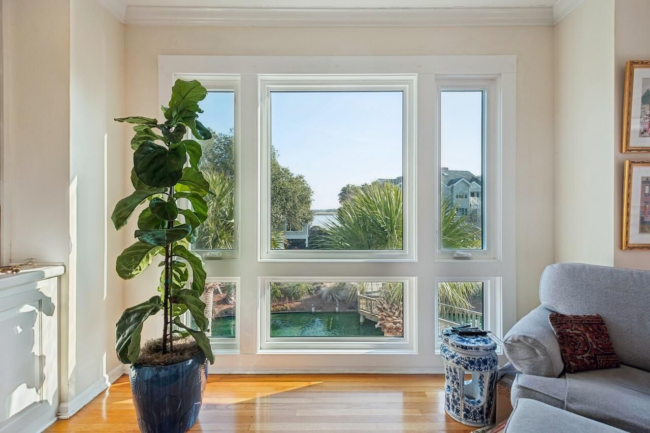 1551 Ben Sawyer Boulevard Photo 10