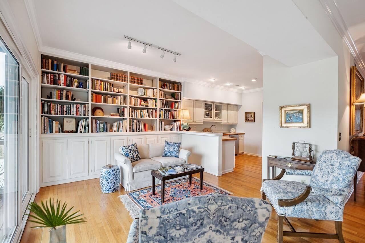 1551 Ben Sawyer Boulevard Photo 32