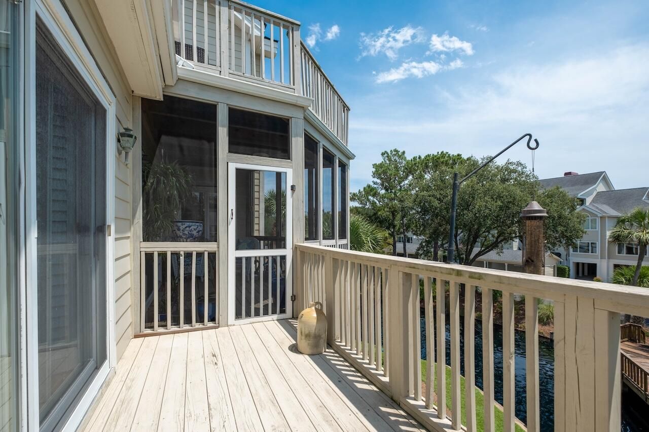 1551 Ben Sawyer Boulevard Photo 56