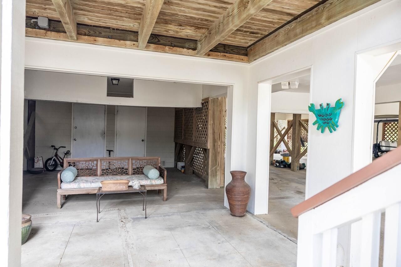 1551 Ben Sawyer Boulevard Photo 65