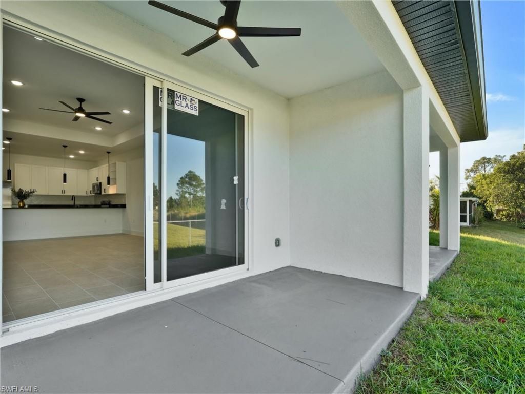 918 Eisenhower Blvd, Lehigh Acres, FL 33974 Photo