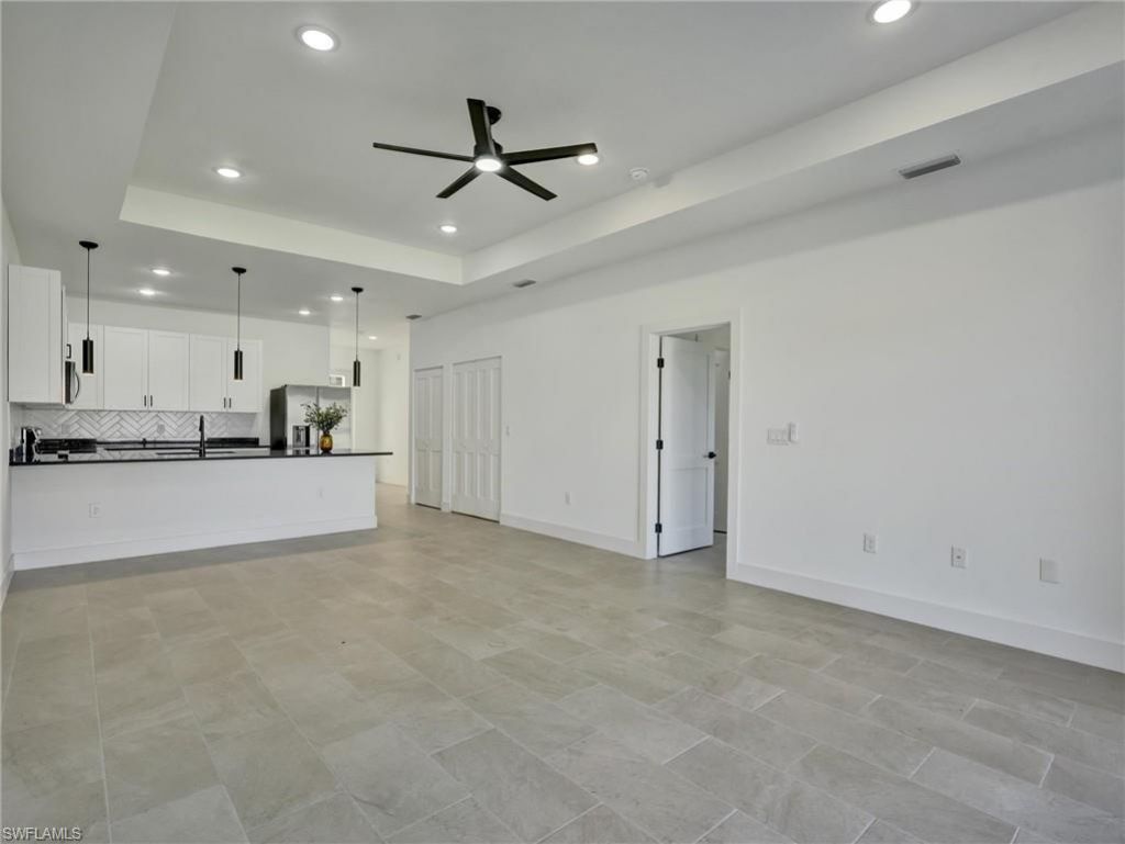 918 Eisenhower Blvd, Lehigh Acres, FL 33974 Photo