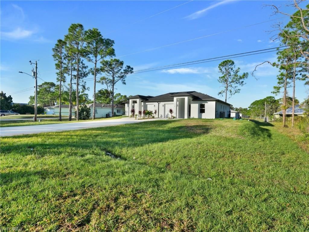 918 Eisenhower Blvd, Lehigh Acres, FL 33974 Photo