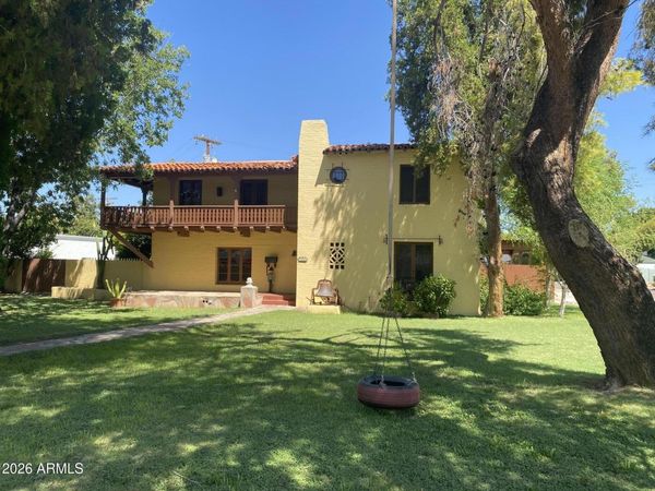 520 E ORANGE Drive, Phoenix, AZ 85012