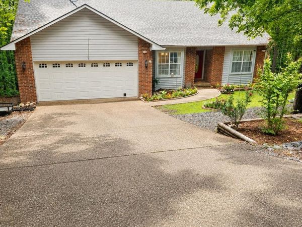 4 Narcisco Cir, Hot Springs Village, AR 71909