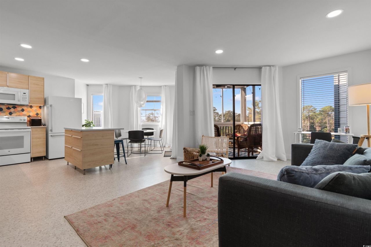 1500 Cenith Dr. Photo 15