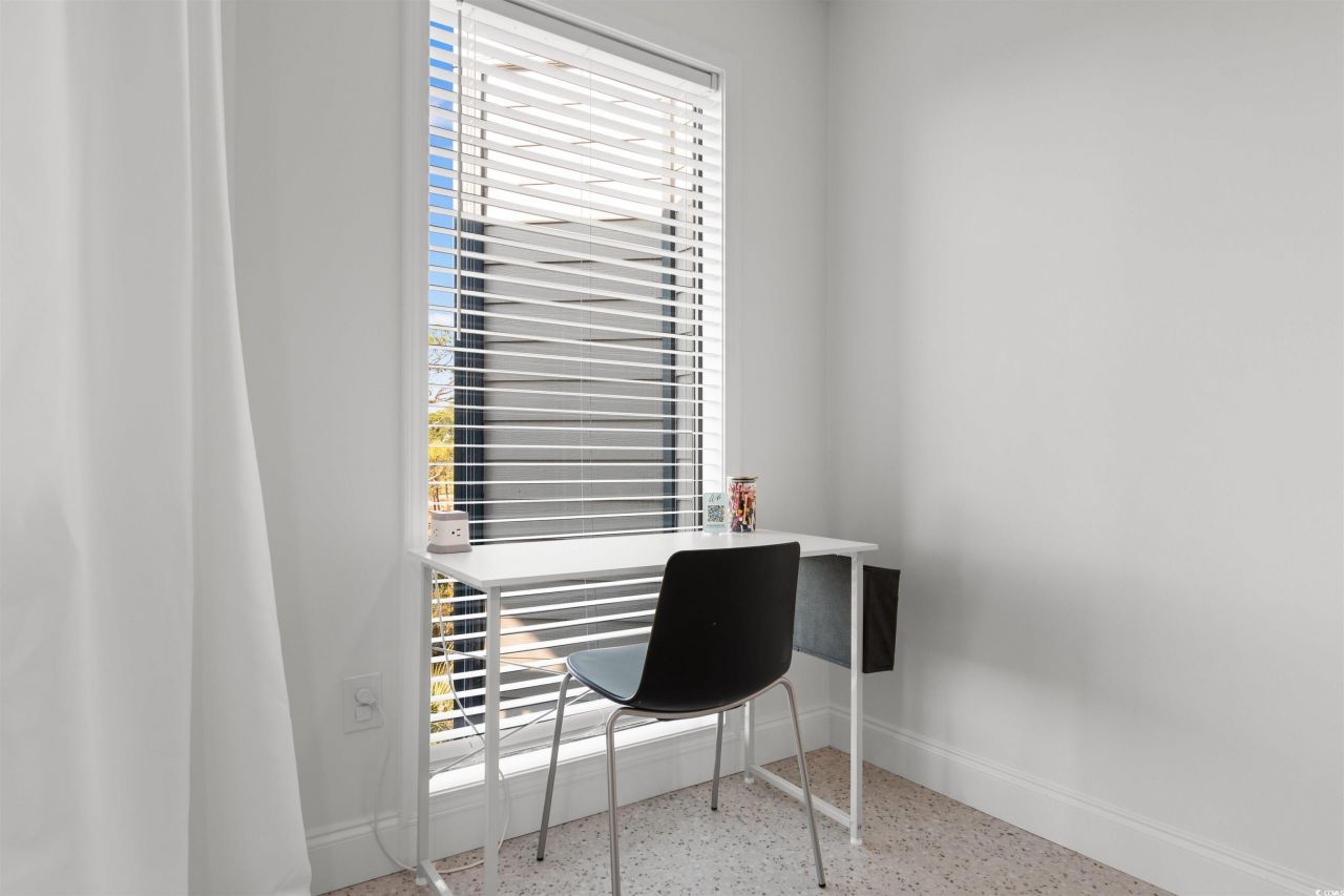 1500 Cenith Dr. Photo 17