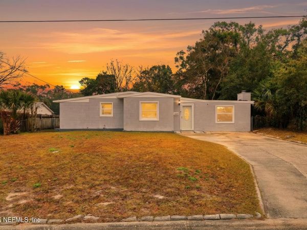 6752 ECTOR Place, Jacksonville, FL 32211