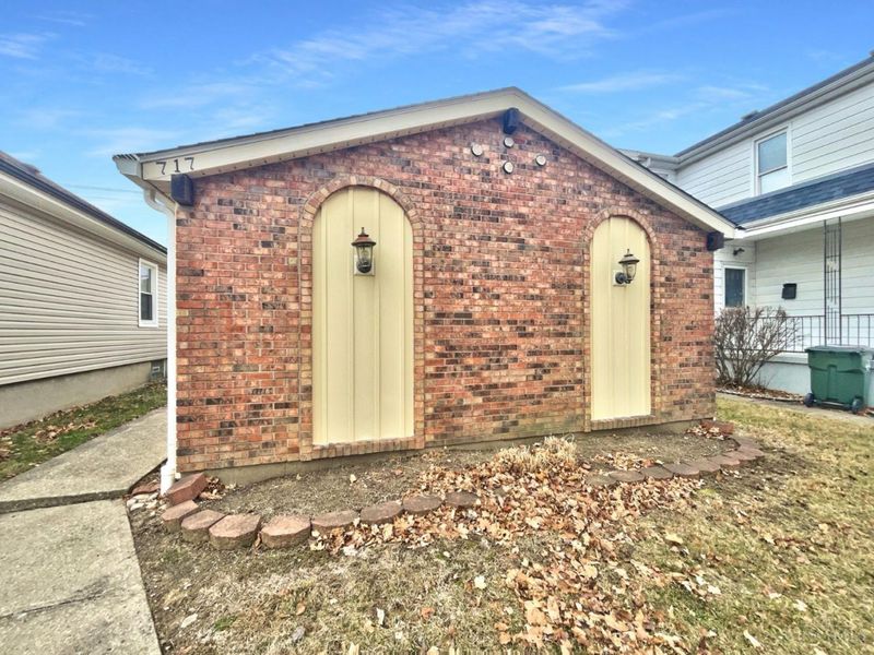 717 Cleveland Avenue, Hamilton, OH 45013 Photo 1
