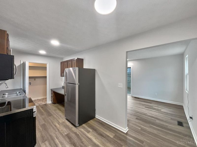 717 Cleveland Avenue, Hamilton, OH 45013 Photo 2