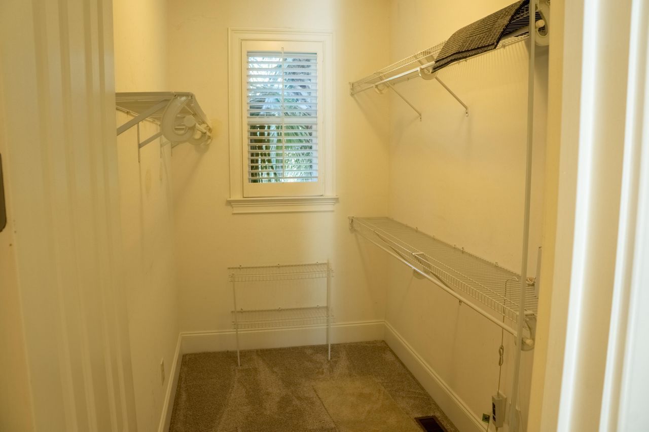 1492 Headquarters Plantation Drive Photo 17