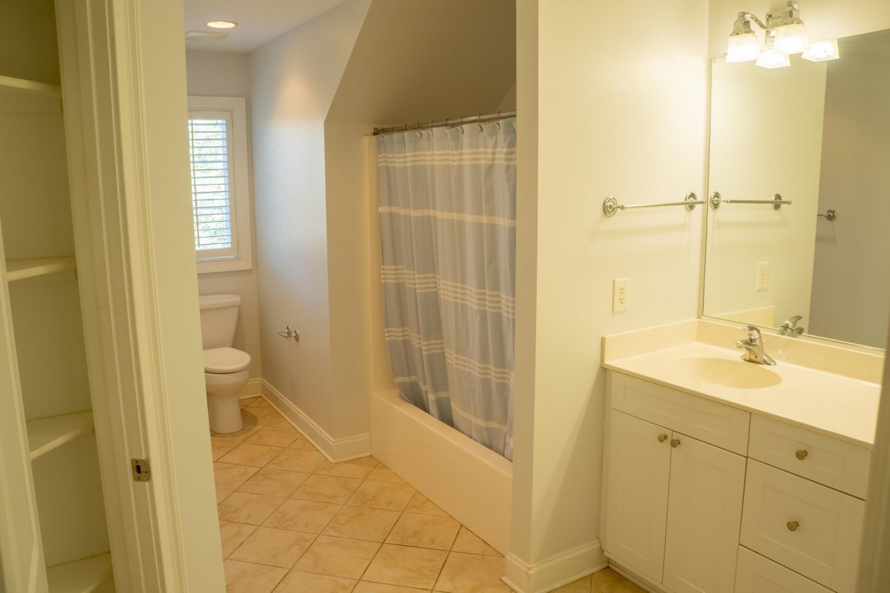 1492 Headquarters Plantation Drive Photo 18