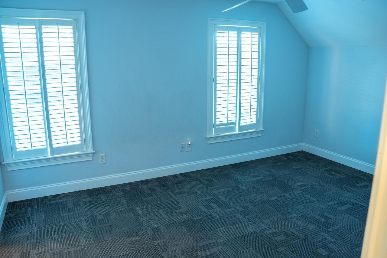 1492 Headquarters Plantation Drive Photo 19