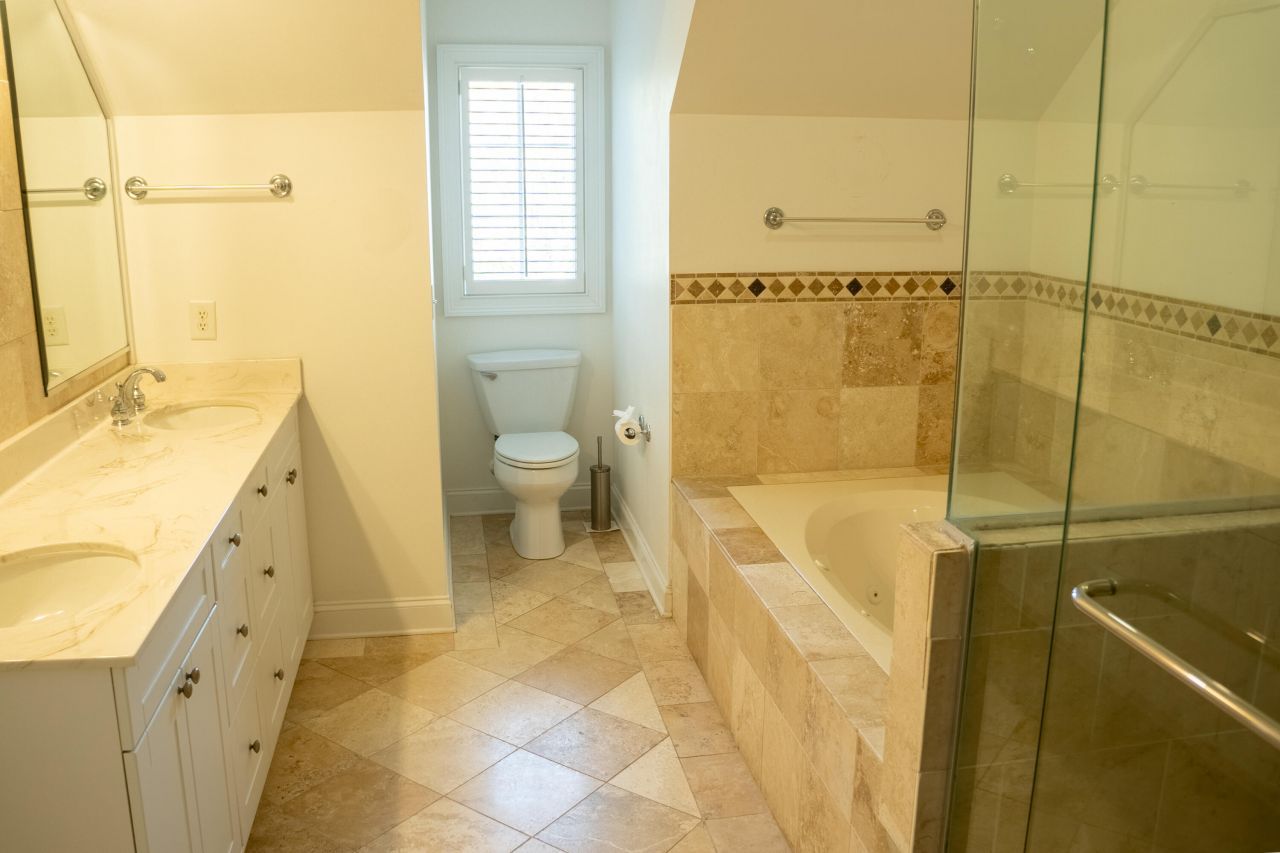 1492 Headquarters Plantation Drive Photo 24