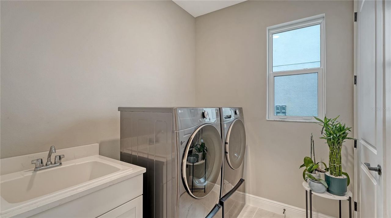 17543 Savory Mist Circle, Bradenton, FL 34211 Photo