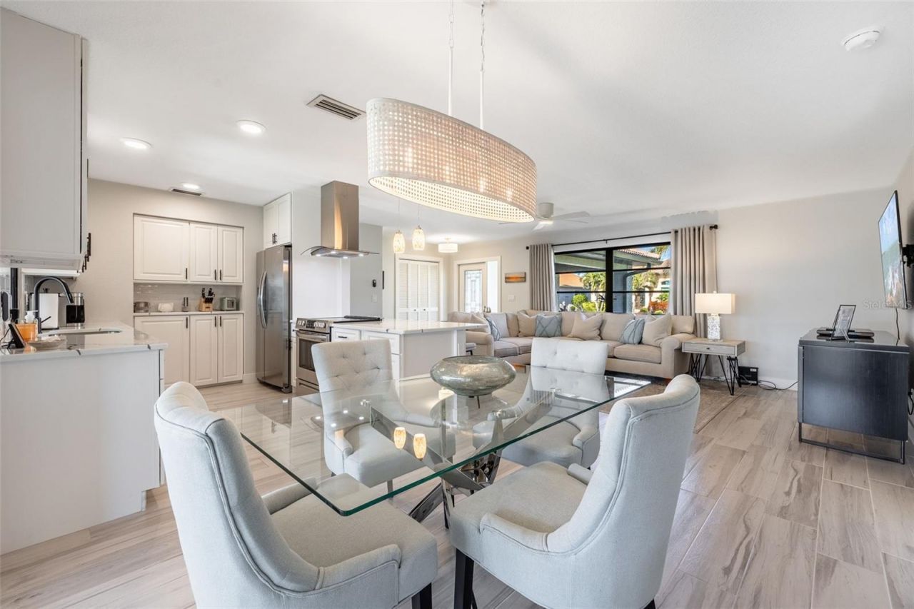 343 Portofino Drive, Punta Gorda, FL 33950 Photo