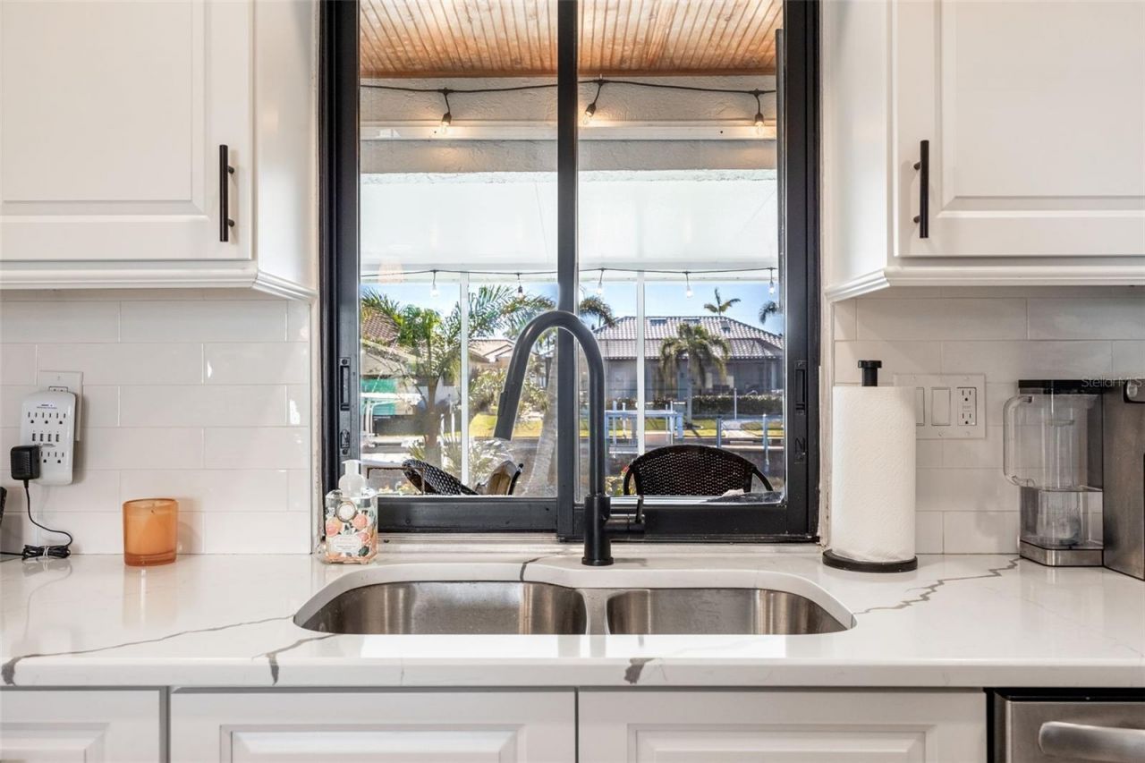 343 Portofino Drive, Punta Gorda, FL 33950 Photo