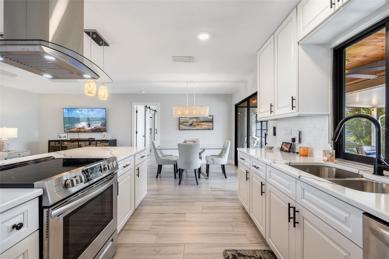 343 Portofino Drive, Punta Gorda, FL 33950 Photo