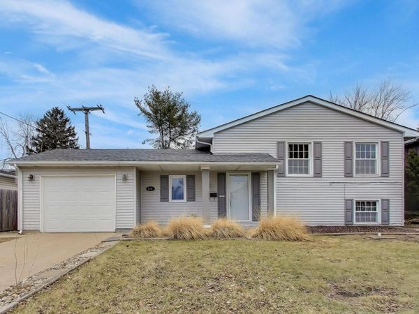 816 E 39th Lane, Griffith, IN 46319