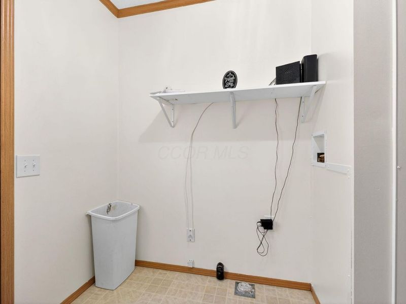 484 Cedarwood Road, Columbus, OH 43207 Photo 17